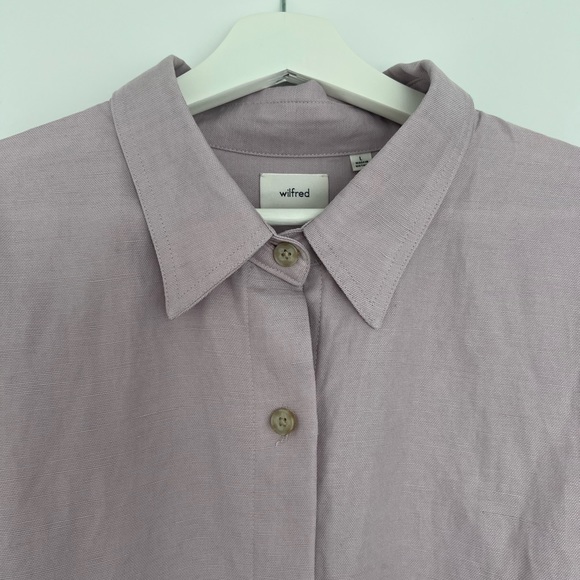 COPY - Cropped Lavender Aritzia Shirt - Picture 4 of 4
